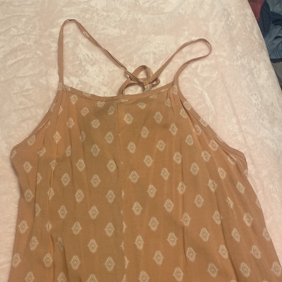 This is a flowing romper for summer! - Picture 3 of 3